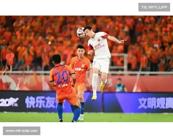 亚冠战况激烈，决赛门票将花落谁家？